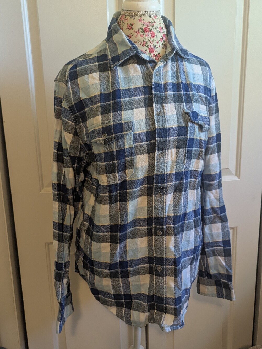 Merona Flannel Blue and White Plaid Long-Sleeve Button-Down Shirt